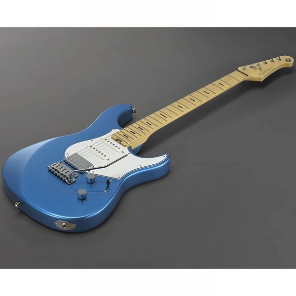 Электрогитара YAMAHA PACIFICA PROFESSIONAL (Sparkle Blue)