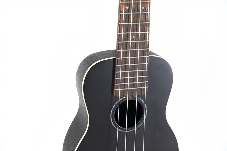 Укулеле сопрано Ovation Celebrity Traditional UCS10 Black Satin