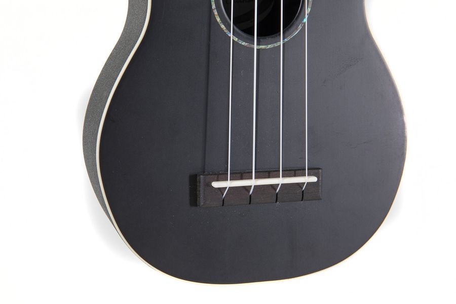 Укулеле сопрано Ovation Celebrity Traditional UCS10 Black Satin